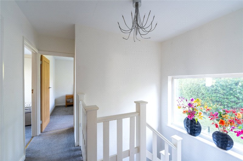 Kingswood Close, Weybridge, Surrey, KT13