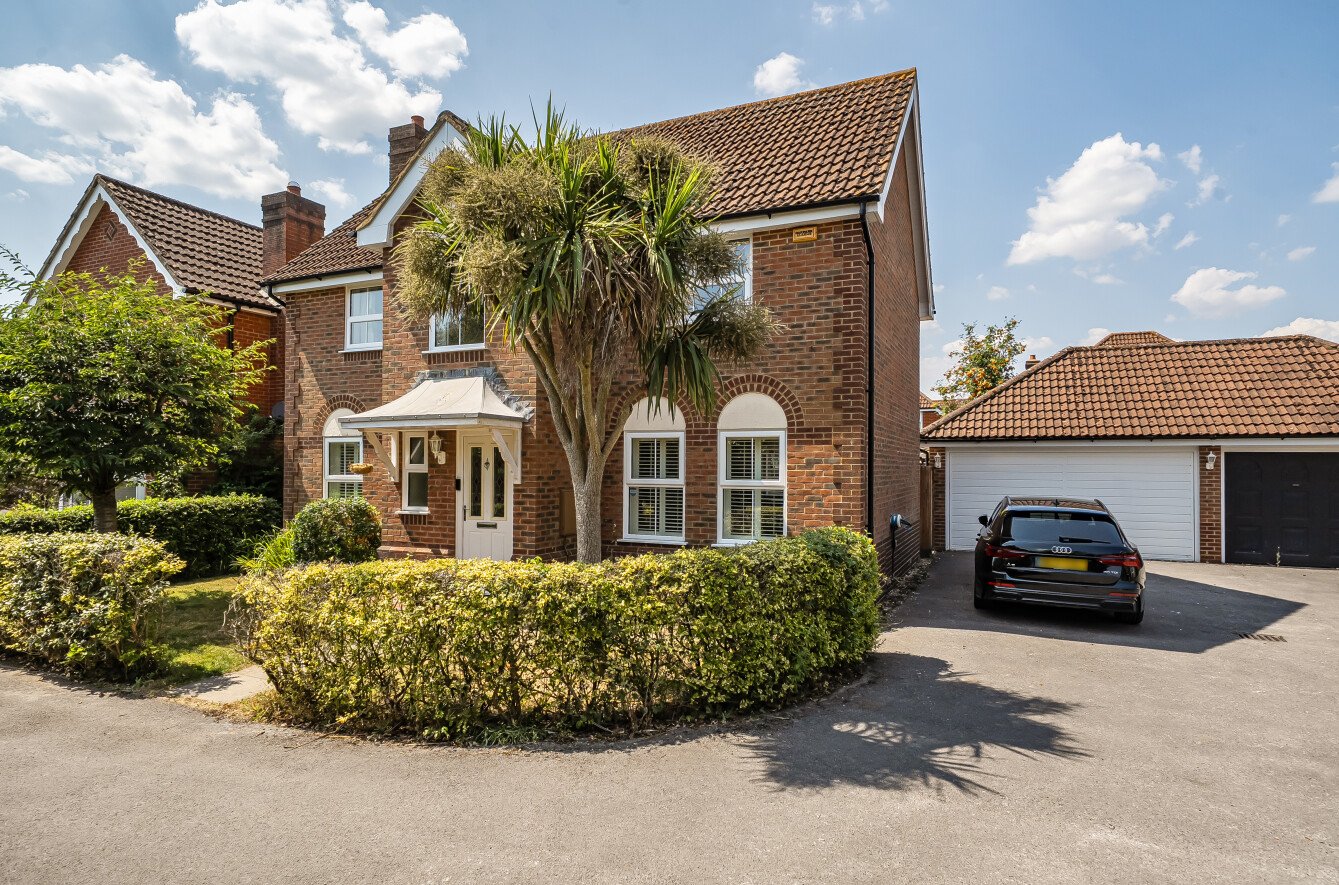 Withy Close, Romsey, Hampshire, SO51