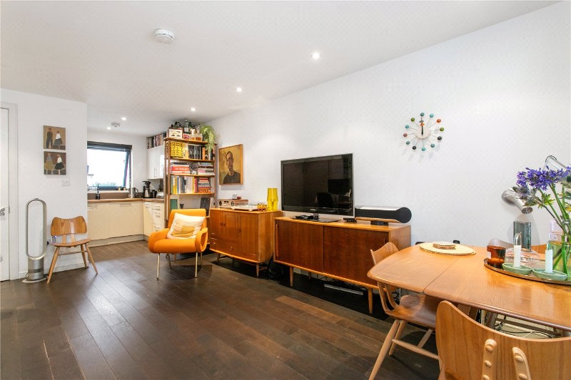 City Road, London, EC1V