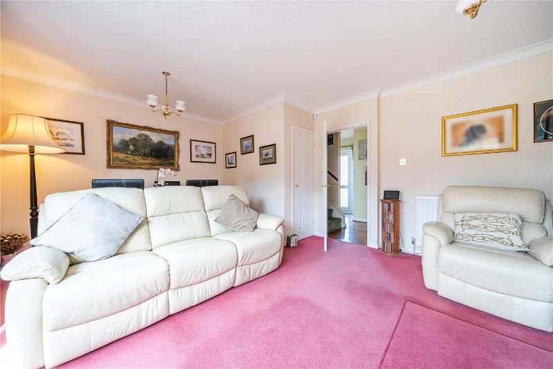 Aintree Close, Newbury, Berkshire, RG14