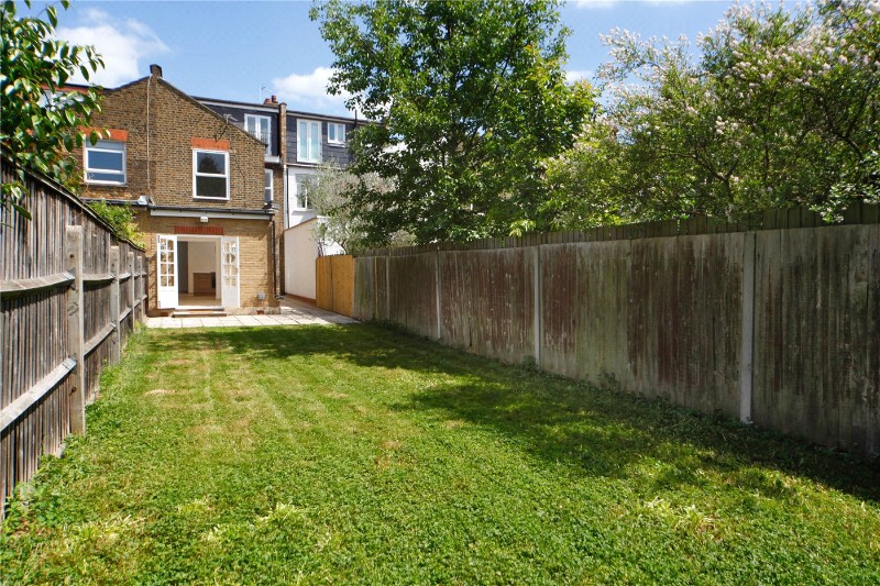 Sedgeford Road, London, W12
