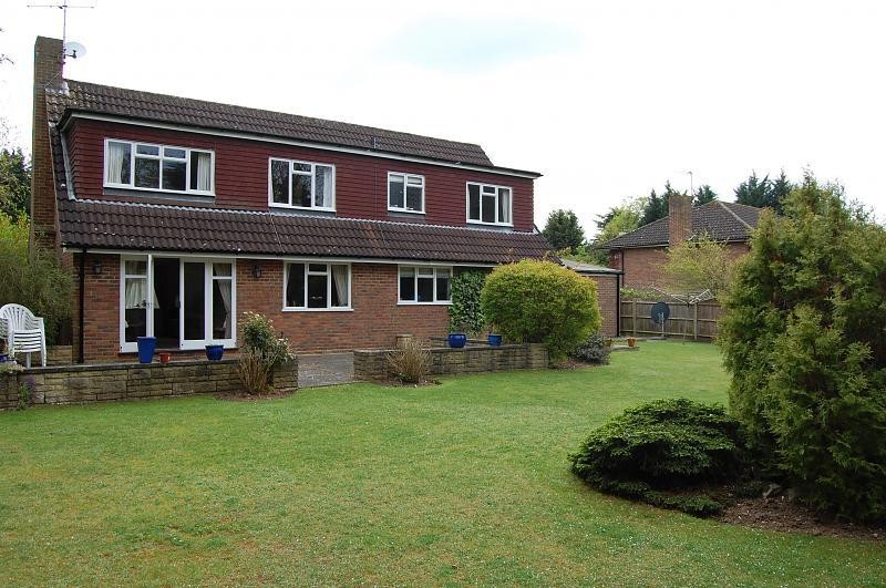 Ashcroft Park, Cobham, Surrey, KT11