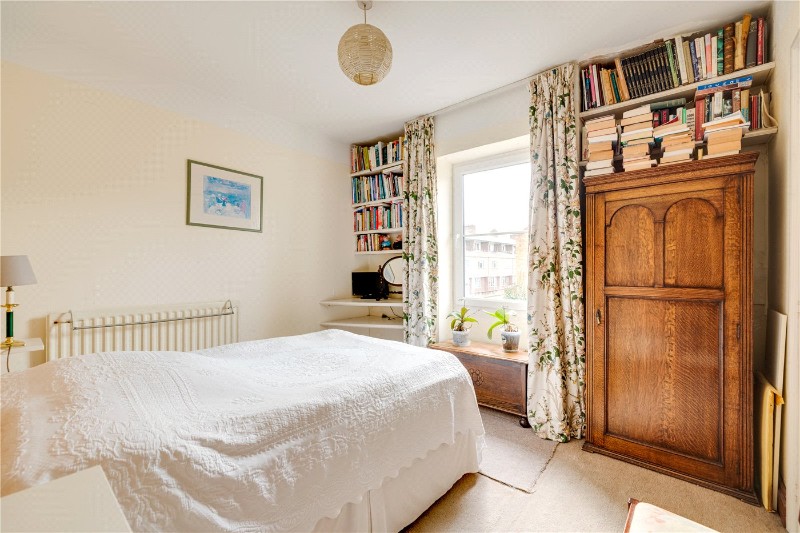 Basuto Road, London, SW6