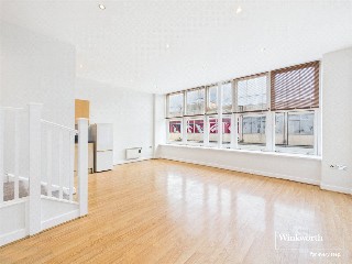 McIlroys Building, 18 Oxford Road, Reading, Berkshire, RG1