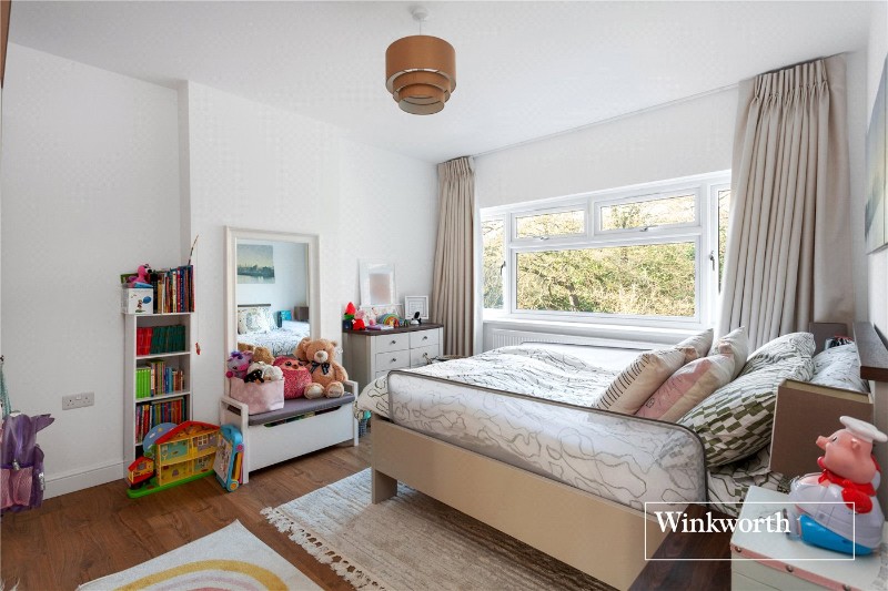 Oakdene Park, Finchley, London, N3