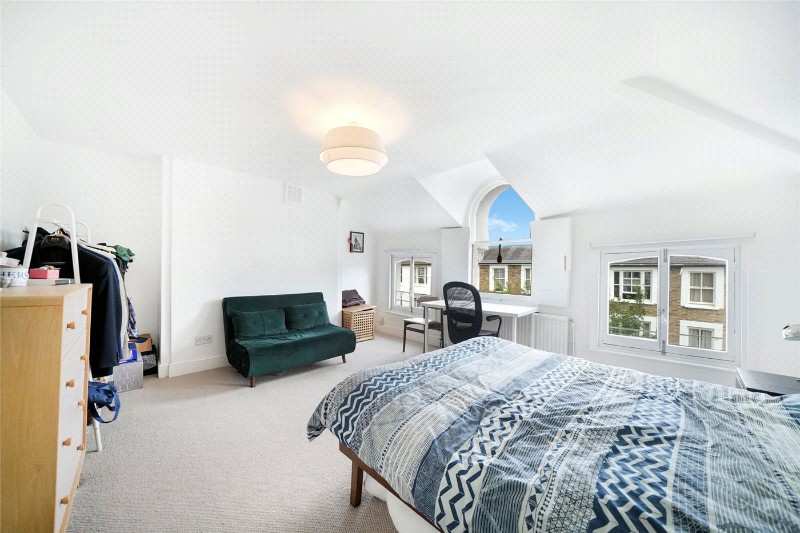 Kingsdown Road, London, N19