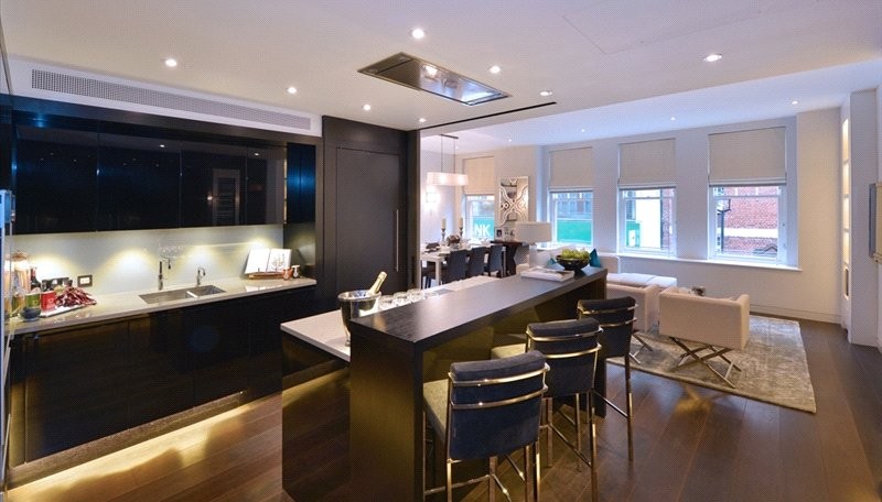 Duke Street, London, W1K