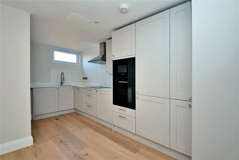 Holly Oak Close, Cheam, Sutton, SM2