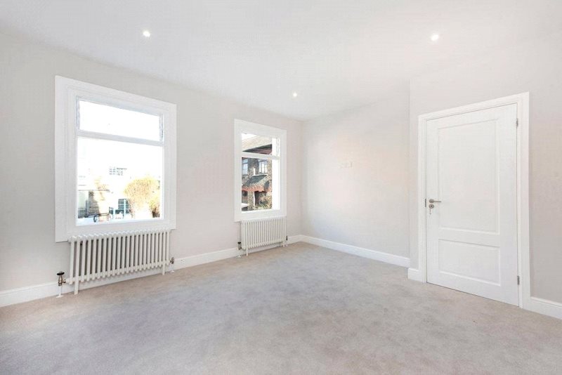 Belfast Road, London, N16