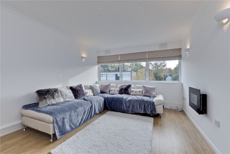 High Point, Weybridge, Surrey, KT13