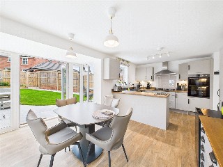 Clarissa Close, Tiverton, Devon, EX16