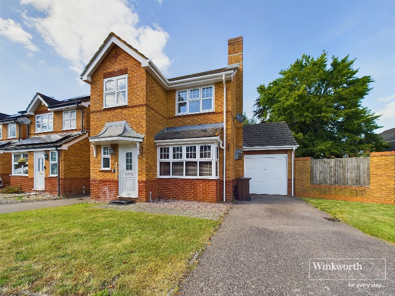 Century Drive, Spencers Wood, Reading, Berkshire, RG7