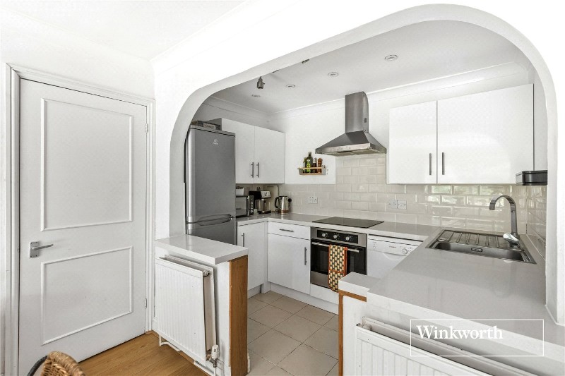 Etchingham Park Road, Finchley, London, N3