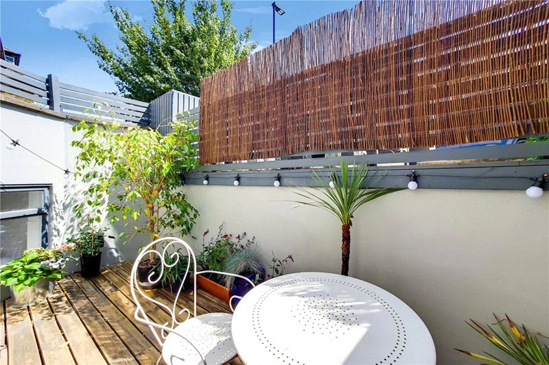 Hillfield Avenue, London, N8