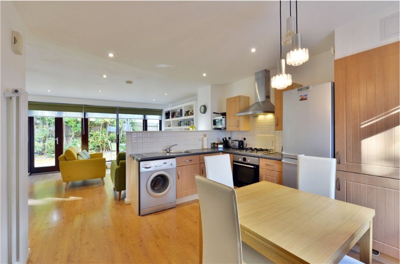 Eden Way, London, E3