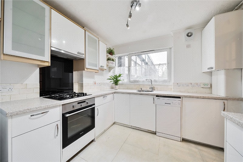 Canute Gardens, London, SE16