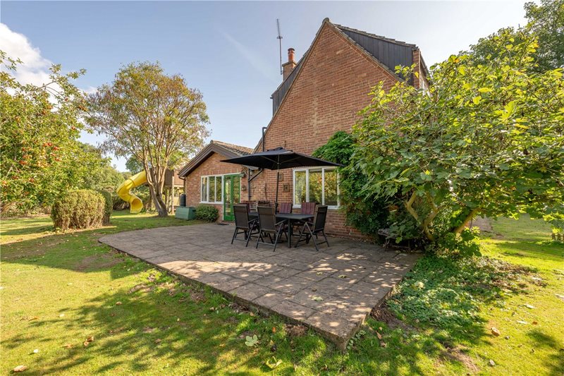 Walnut Hill, Surlingham, Norwich, Norfolk, NR14