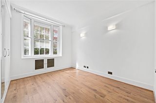 Queensway, London, W2