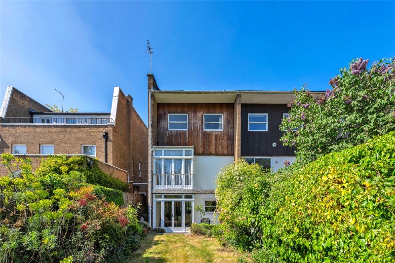 Carlton Hill, London, NW8