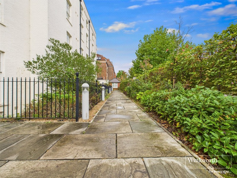 London Road, Reading, Berkshire, RG1