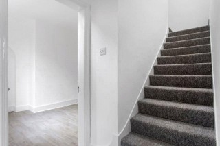 Hackford Road, London, SW9