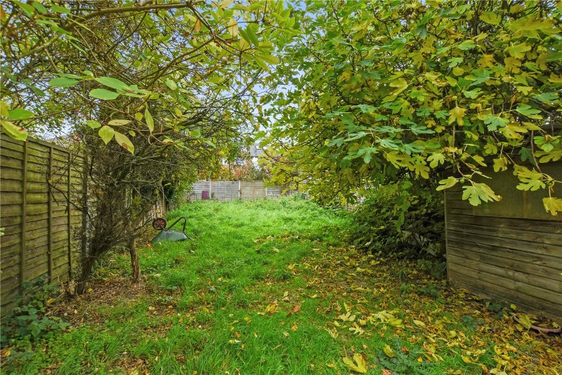 Doyle Gardens, London, NW10