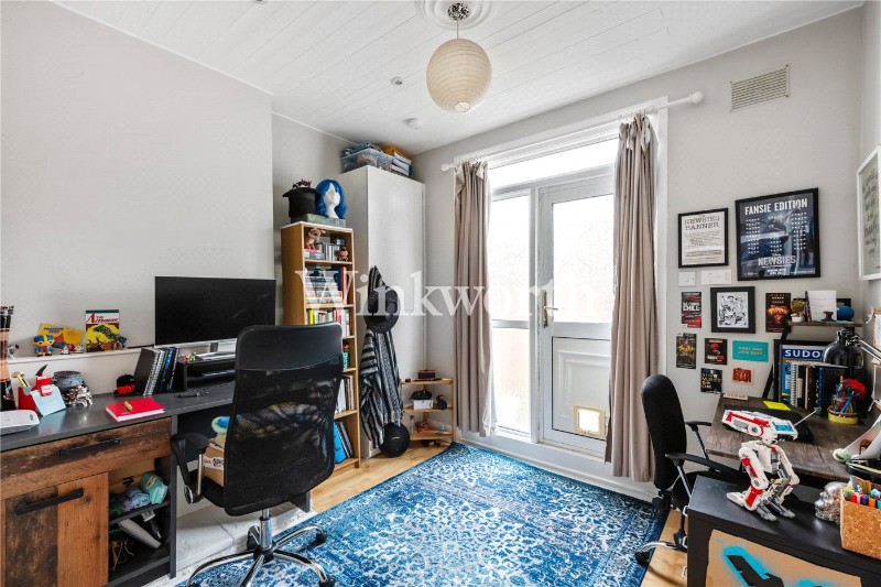 Fairbourne Road, London, N17