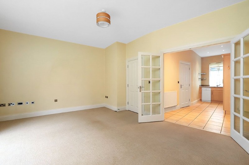 Bath Place, Winchester, Hampshire, SO22