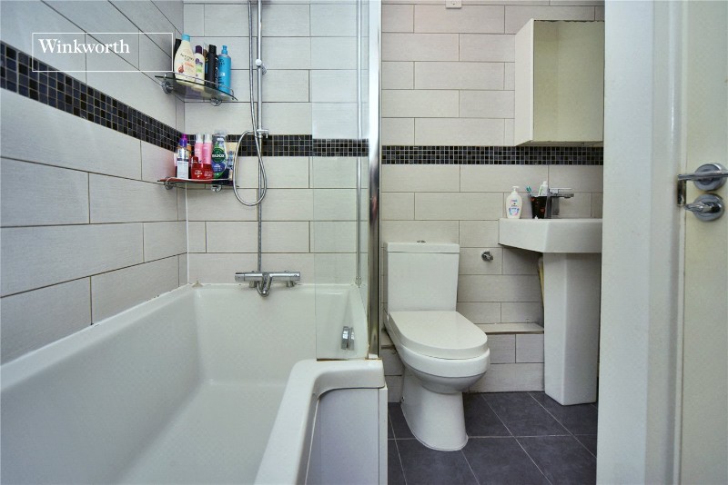 Cotswold Way, Worcester Park, KT4