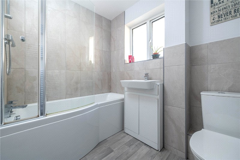 Fraser Close, Deeping St. James, Peterborough, Lincolnshire, PE6