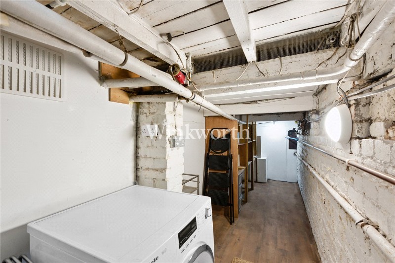 Lordship Lane, London, N22