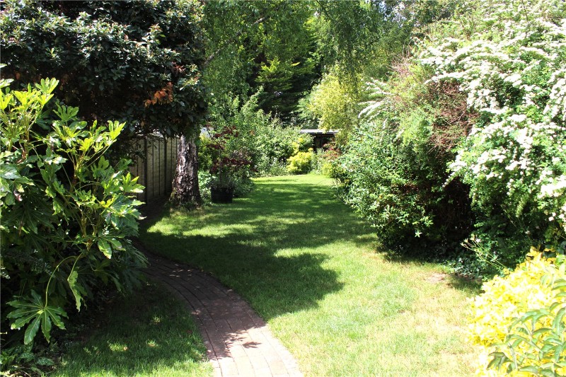 Chipstead Way, Banstead, Surrey, SM7