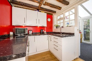 West Street, Farnham, Surrey, GU9