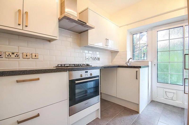 Gloucester Court, Kew Road, Kew, Surrey, TW9