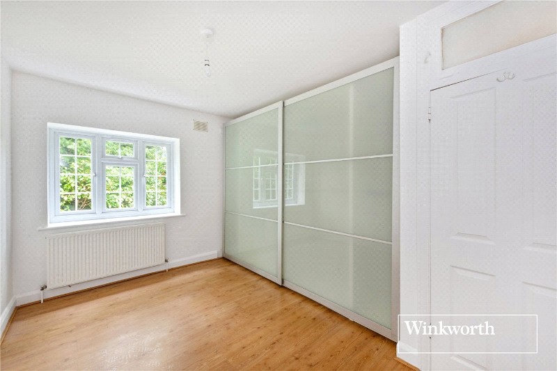 Etchingham Court, Etchingham Park Road, Finchley, London, N3