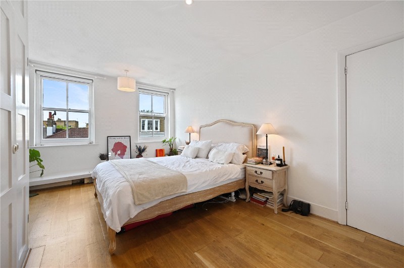 Elgin Crescent, London, W11