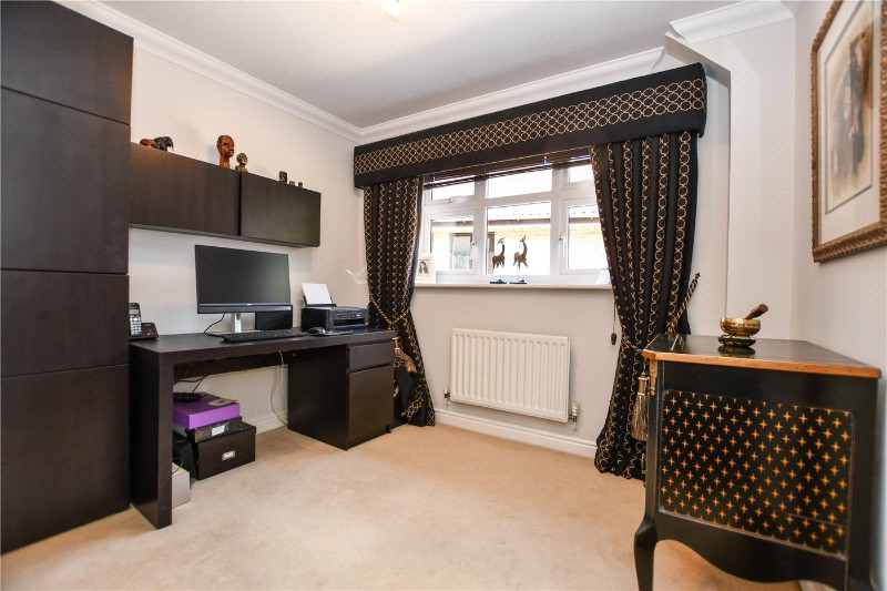 Gilbert Way, Finchampstead, Wokingham, Berkshire, RG40