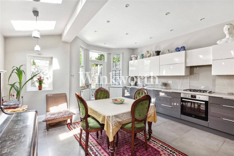 Woodside Gardens, London, N17