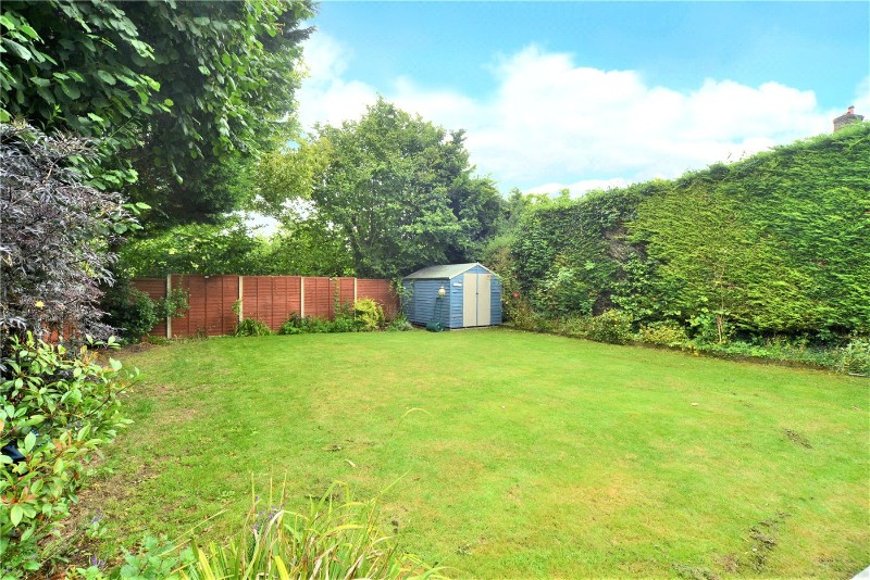 Wilhelmina Avenue, Coulsdon, CR5