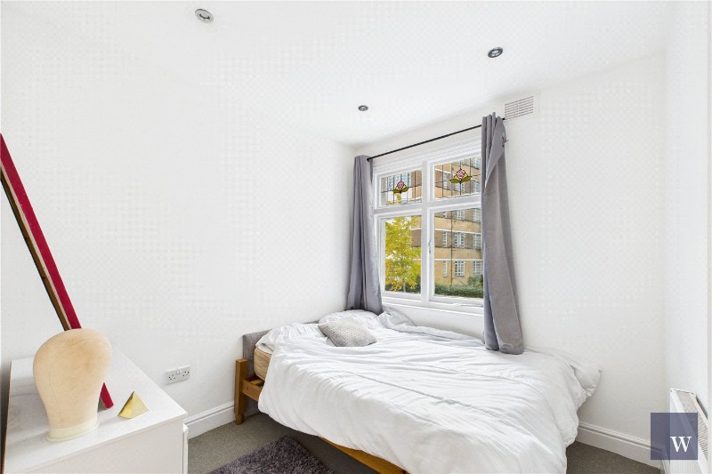 Dumbarton Road, London, SW2