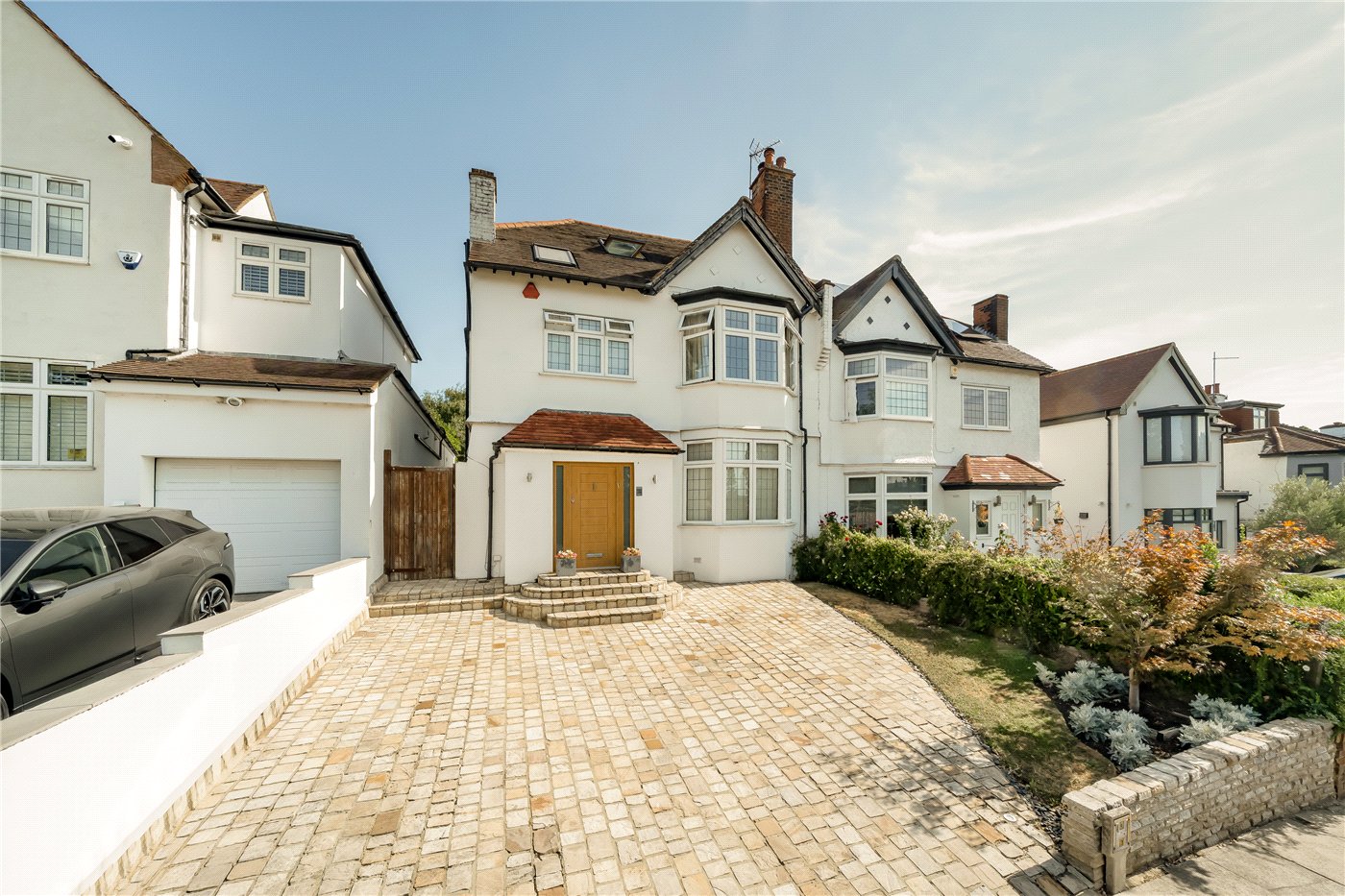 Fitzalan Road, Finchley, London, N3