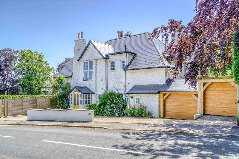Sandecotes Road, Lower Parkstone, Poole, BH14