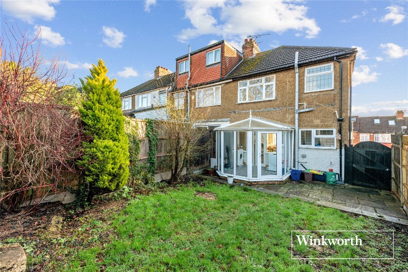 Daneland, East Barnet, EN4