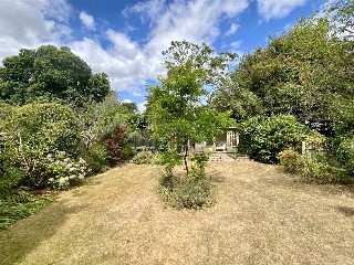 Thistlebarrow Road, Bournemouth, Dorset, BH7