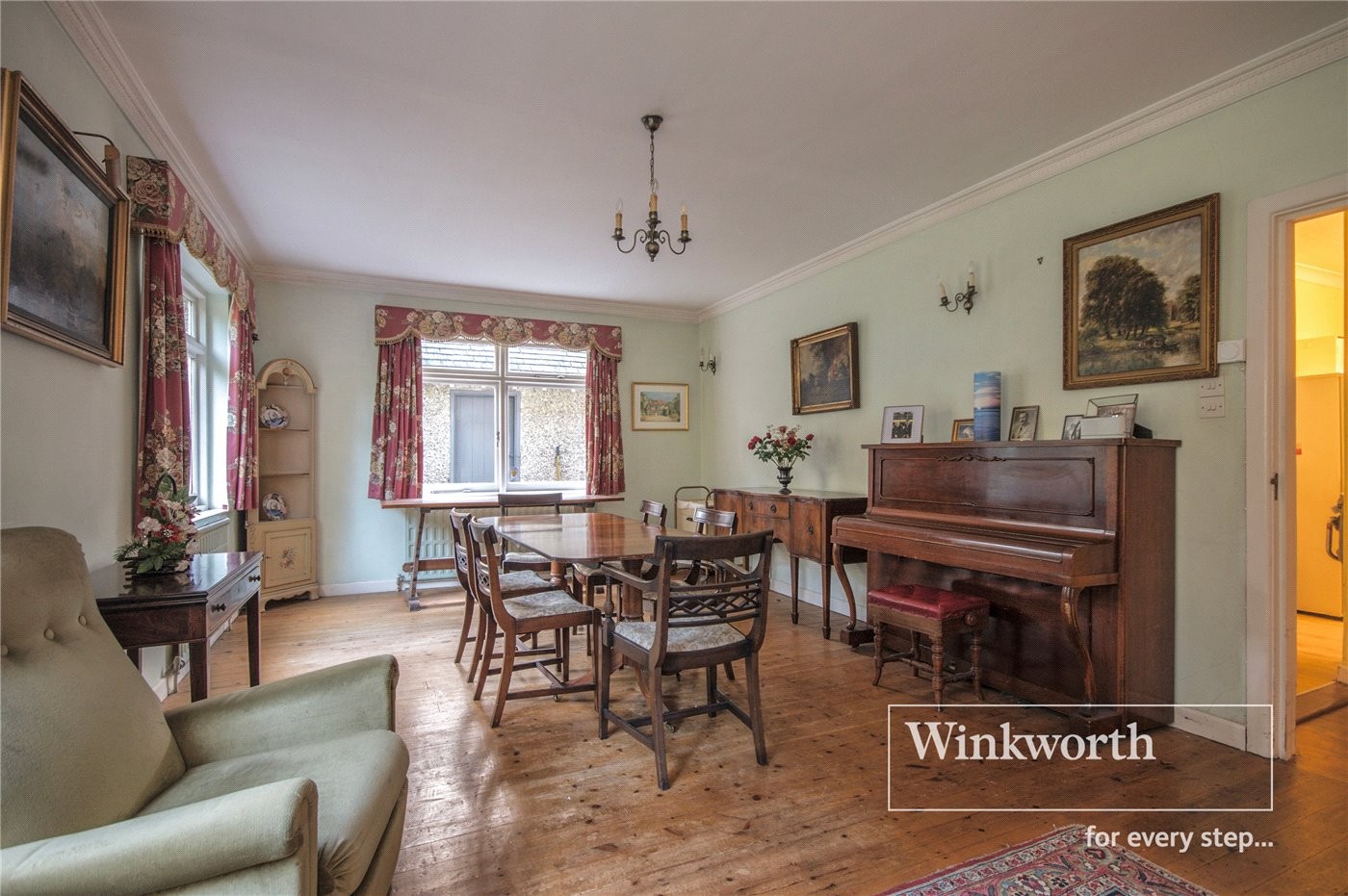 Properties for sale in Ferndown Winkworth Ferndown Estate Agents