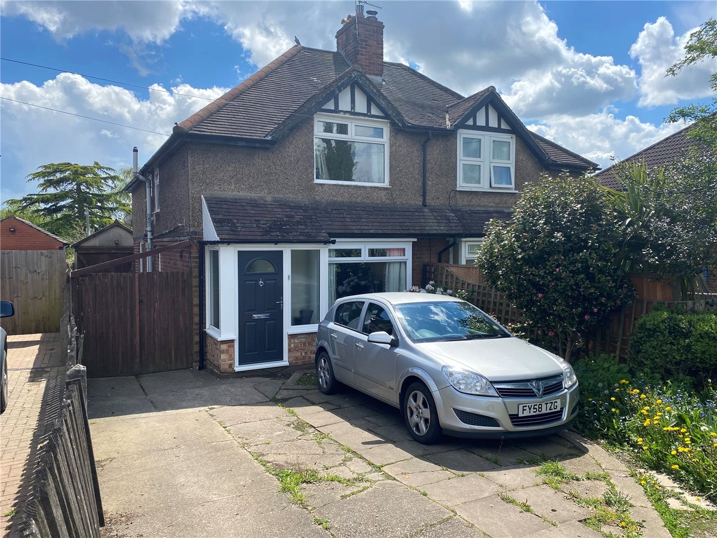 3 bedroom property for sale in Cliffe Road, Gonerby Hill Foot, Grantham