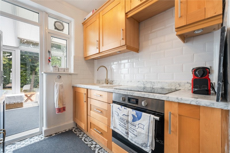 Sanderstead Road, London, E10