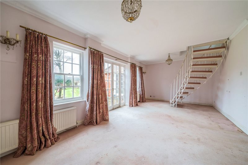 Burnt Pollard Lane, Lightwater, Surrey, GU18