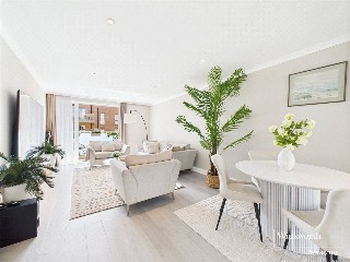 Trobridge Parade, Grahame Park Way, Colindale, London, NW9