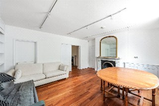 Thornhill Square, London, N1